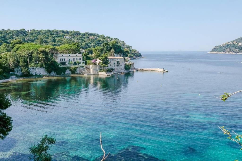 Studio au calme, avec terrasse et parking à Eze village Exterior foto
