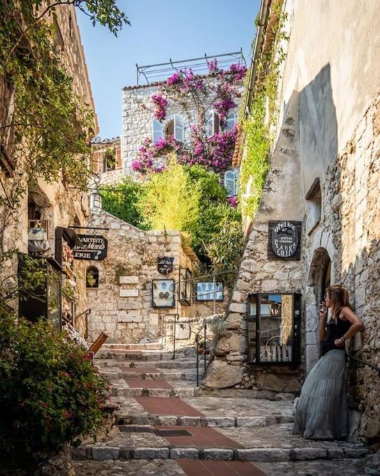 Studio au calme, avec terrasse et parking à Eze village Exterior foto